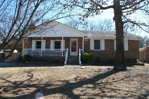 1st image of 212 Sommerset Dr