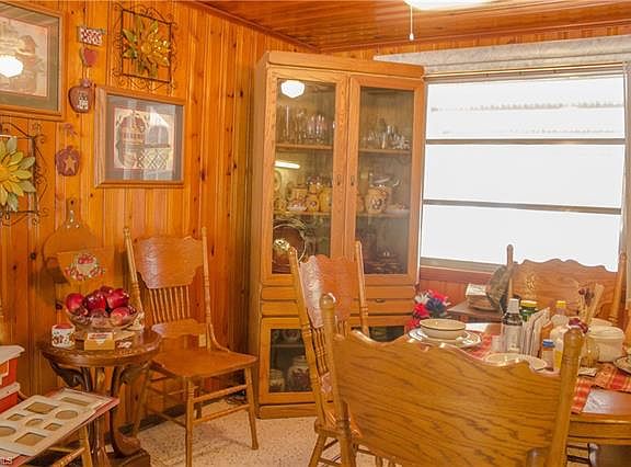 5th image of 1252 Sabal Gardens Dr