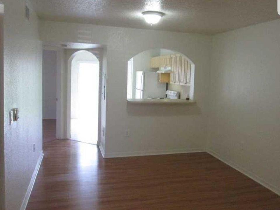 2nd image of 1261 SE 27th St Unit 205