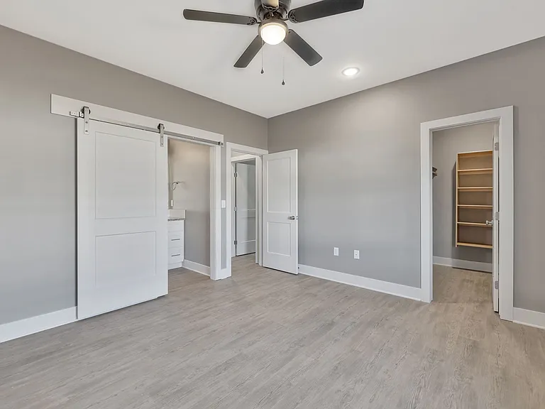 472 Long Path Ct — Photo 24