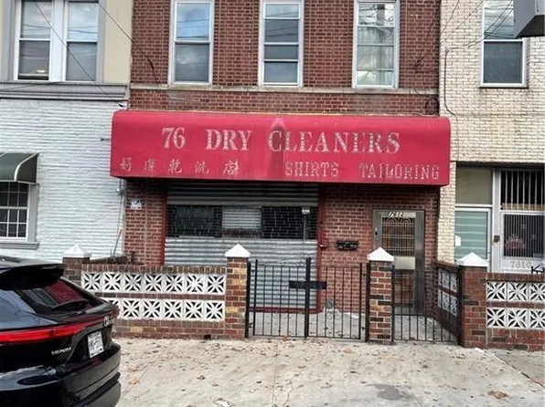 7612 15th Ave, Brooklyn, NY 11228