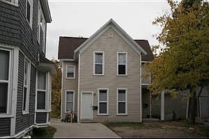 1st image of 632 Coit Ave NE #2