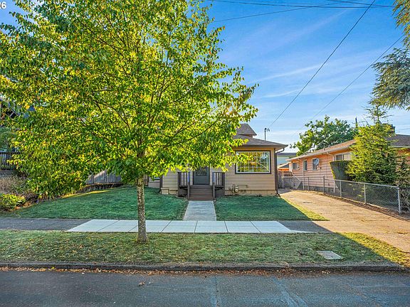 4th image of 4839 NE 41st Ave