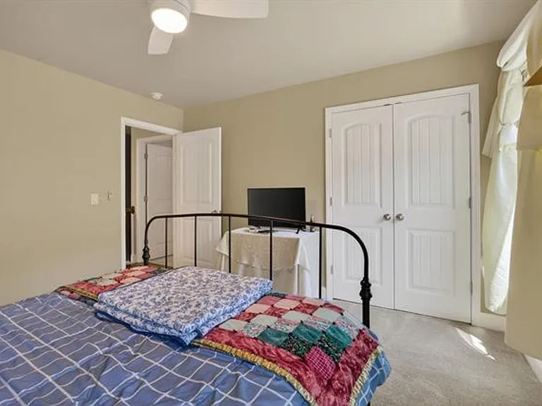 221 Allenbrooke Dr — Photo 35