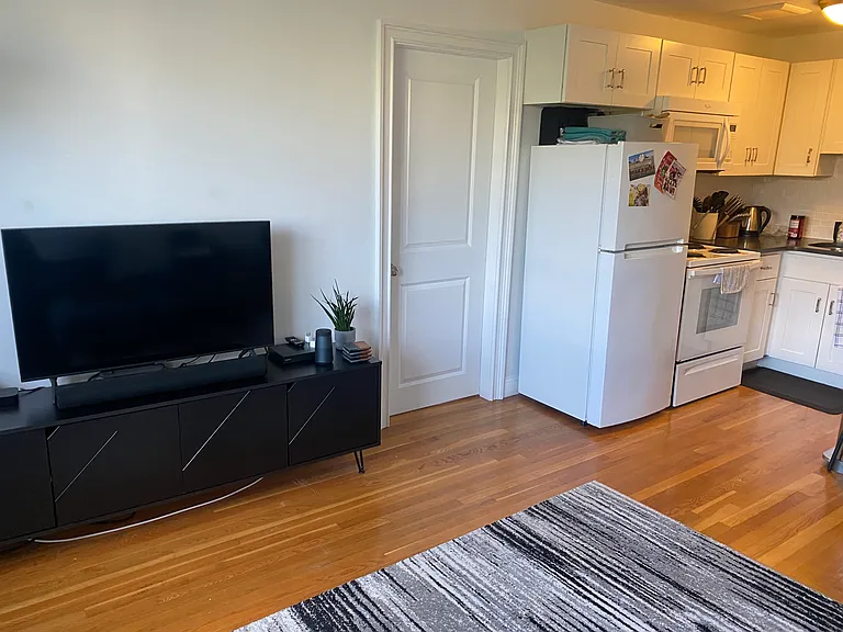 136 Summer St #32 — Photo 3