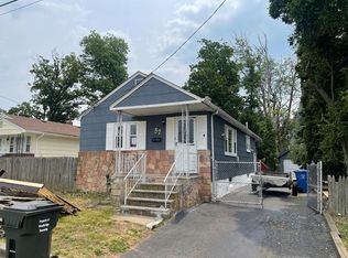 57 Bird Ave, Iselin, NJ 08830