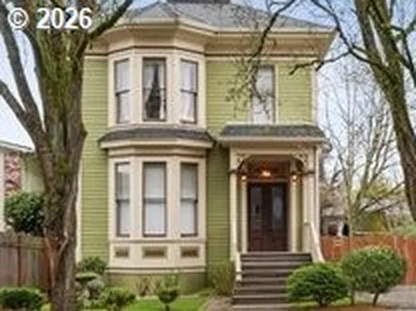 2625 SE Stark St, Portland, OR 97214