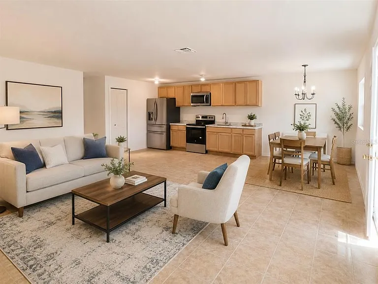 301 Clark St #2 — Photo 4