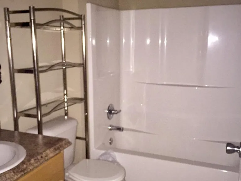 215 N Montgomery Ave — Photo 10