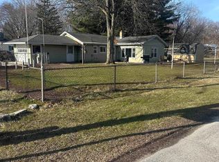 419 State Park Dr, Bay City, MI 48706