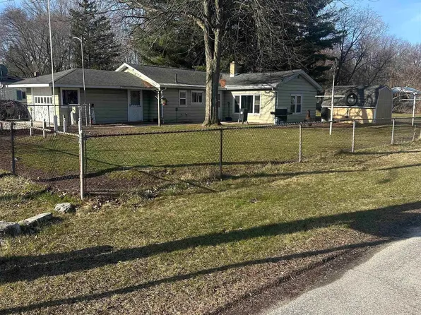 419 State Park Dr, Bay City, MI 48706