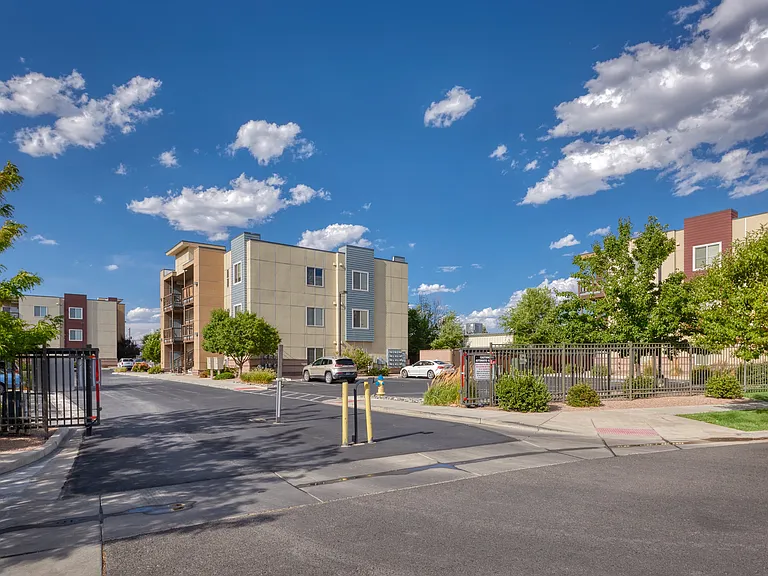 Peppermill Lofts — Photo 11