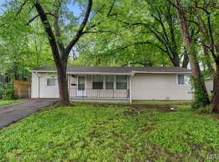 38 Westdell Dr, Saint Louis, MO 63136