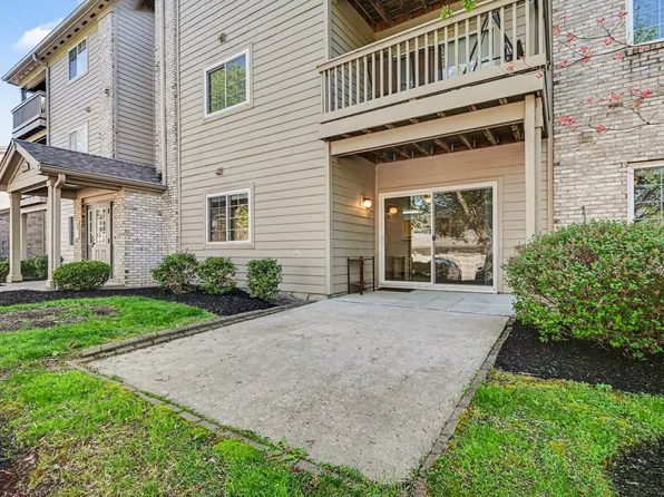 2316 Sawmill Ct APT 103, Burlington, KY 41005