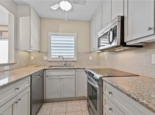 490 Broad Ave S #H, Naples, FL 34102