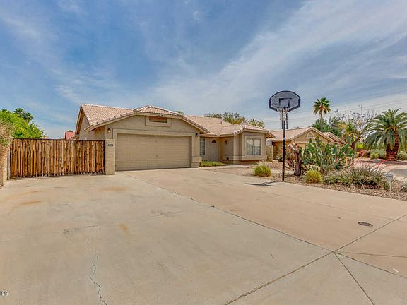 2nd image of 10723 N 109th Way