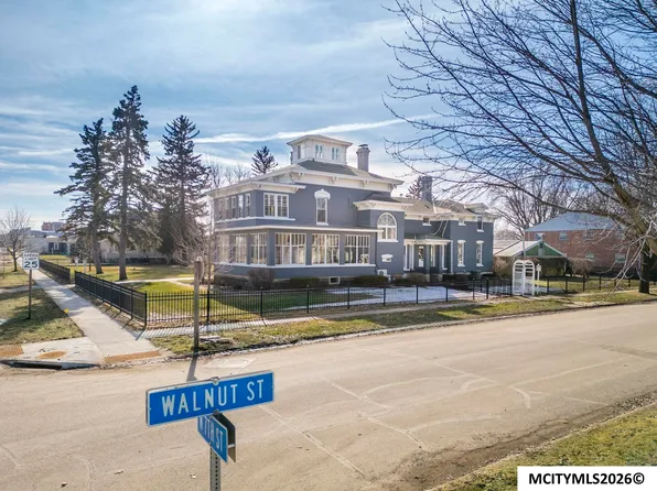 628 Walnut St, Osage, IA 50461