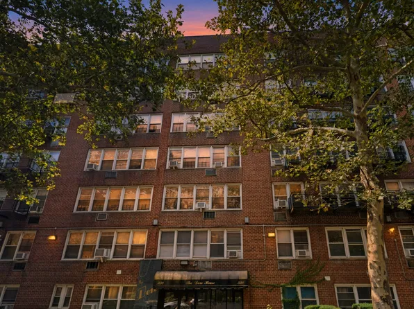 330 East 19th Street