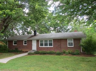 610 Vienna Ave, Radford, VA 24141