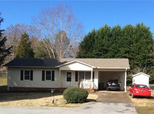 104 Dellwood Cir, Anderson, SC 29621