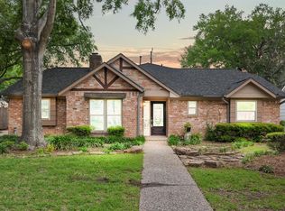 710 Merrick Dr, Sugar Land, TX 77478