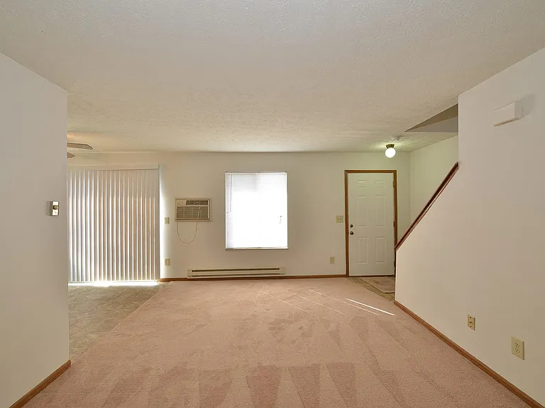 Timbercreek Apts — Photo 24