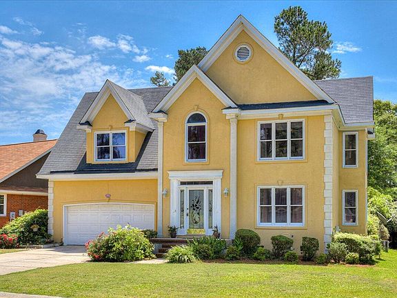 2nd image of 2961 Hillcreek Dr