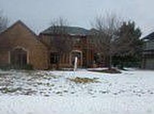 3138 Summit Ridge Dr, Rochester Hills, MI 48306