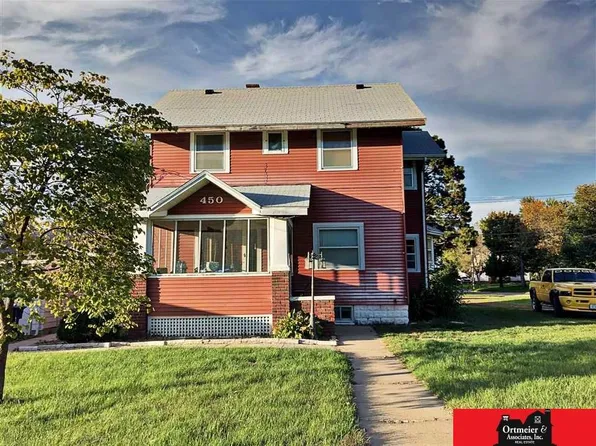 450 Custer St, Lyons, NE 68038