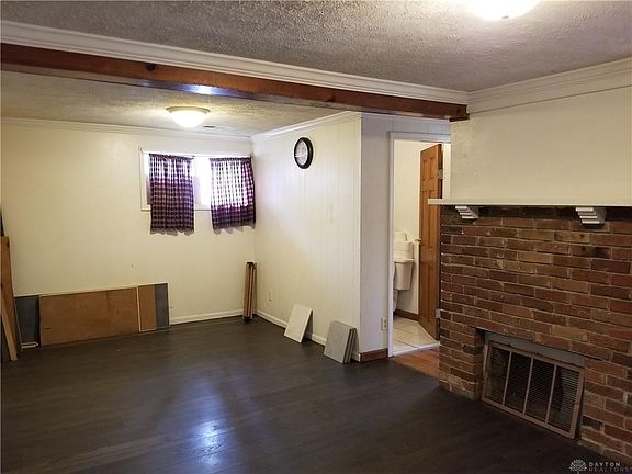 4th image of 4055 Cheyenne Ave