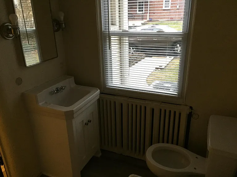 2715 Penn Ave #1W — Photo 7