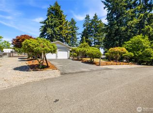 8841 Timber Loop SE, Olympia, WA 98513