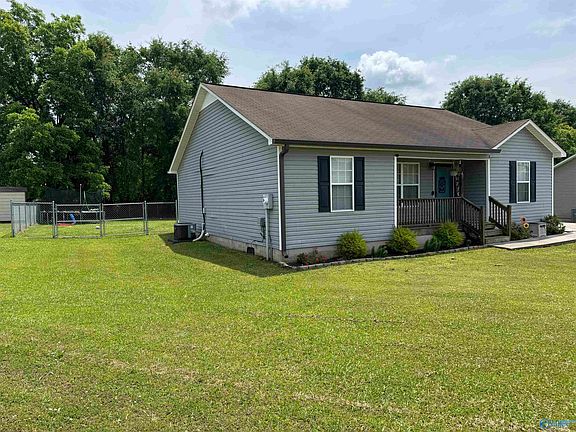 2nd image of 41 Beaver Rd