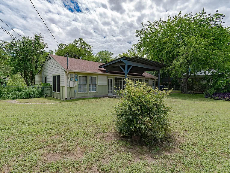 1202 Norwood Rd — Photo 33