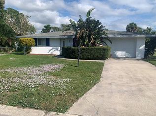 7315 Cass Cir, Sarasota, FL 34231