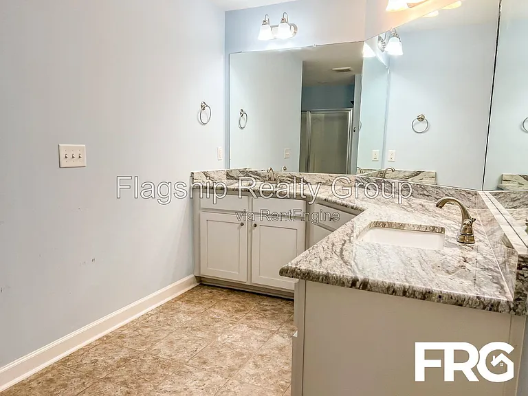 491 Fallingbrook Dr — Photo 56