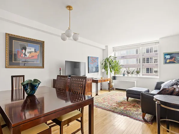 120 Riverside Blvd APT 11D, New York, NY 10069