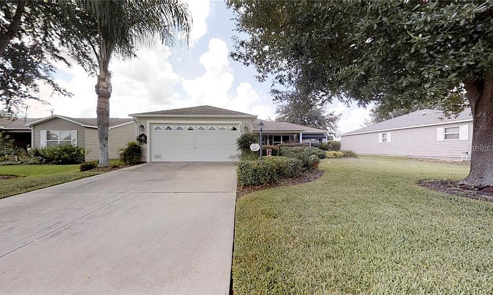 1st image of 940 Candler Pl