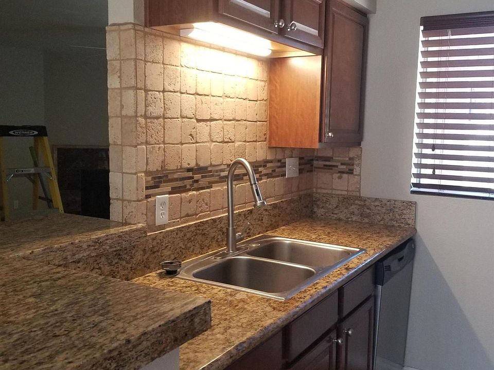 La Crescenta Condominiums 20420 N 6th Dr Phoenix AZ Zillow