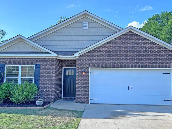 5041 Bella Ct, Moody, AL 35004