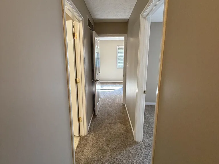 1100 Turkey Foot Rd #6 — Photo 14