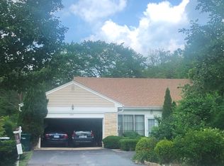 2500 Lake Ave, Wilmette, IL 60091