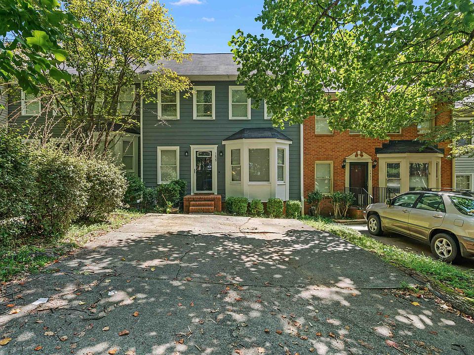 1st image of 1429 Old Virginia Ct SE