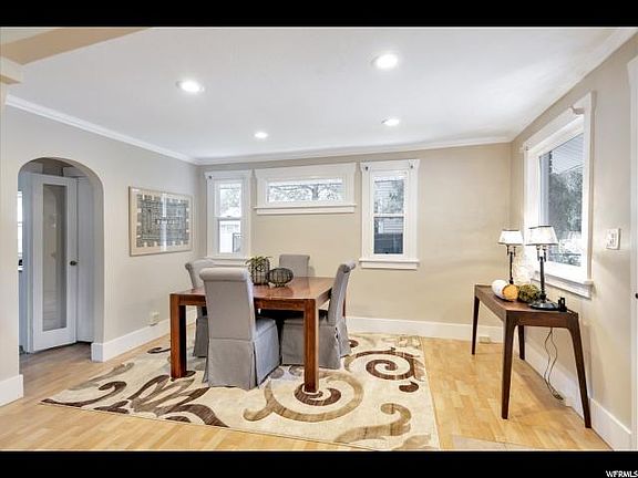 3rd image of 971 E Atkin Ave