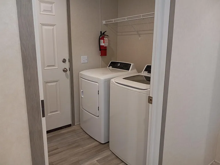 44 Canal Dr #300-044 — Photo 4