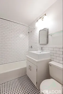 Rented by Mirador Real Estate | media 17