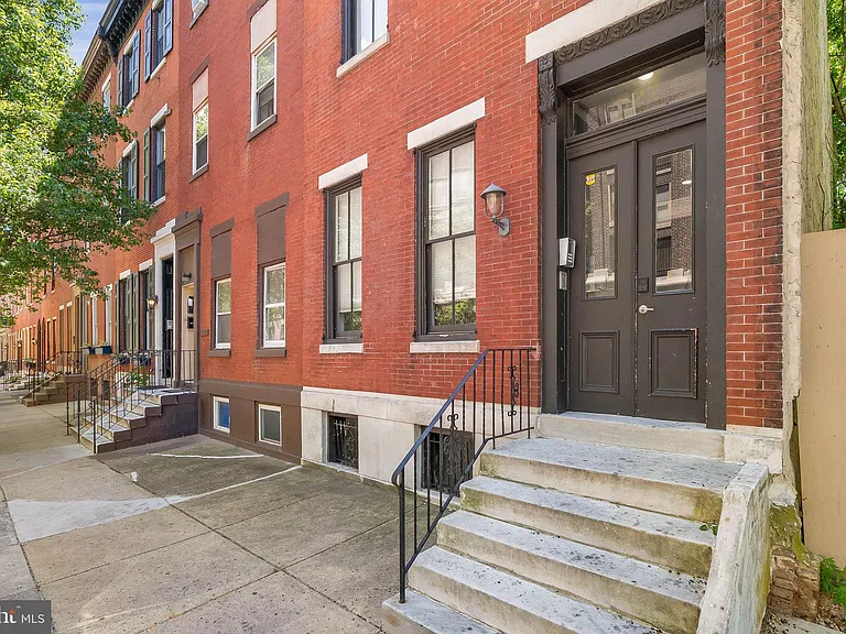1522 Mount Vernon St #1 — Photo 2
