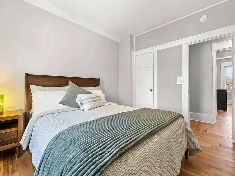 32 Willowdale Ave #2 — Photo 5