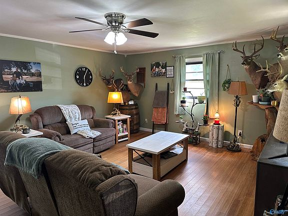 2nd image of 286 Lowery Rd