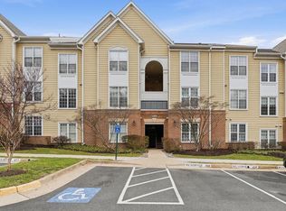12903 Alton Sq APT 202, Herndon, VA
